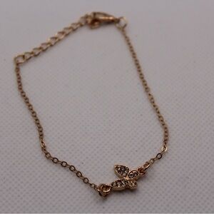 NWOT Elegant Gold Butterfly Bracelet